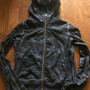 Lululemon RARE zip sweatshirt
